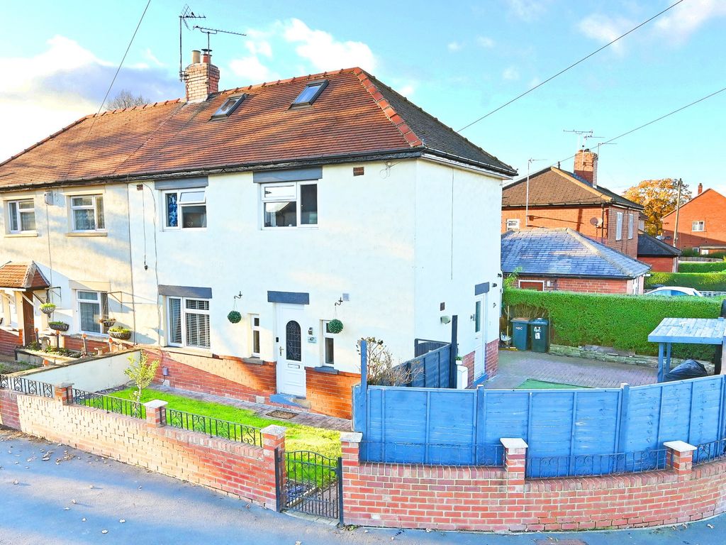 3 bed semidetached house for sale in Stockwell Avenue, Knaresborough