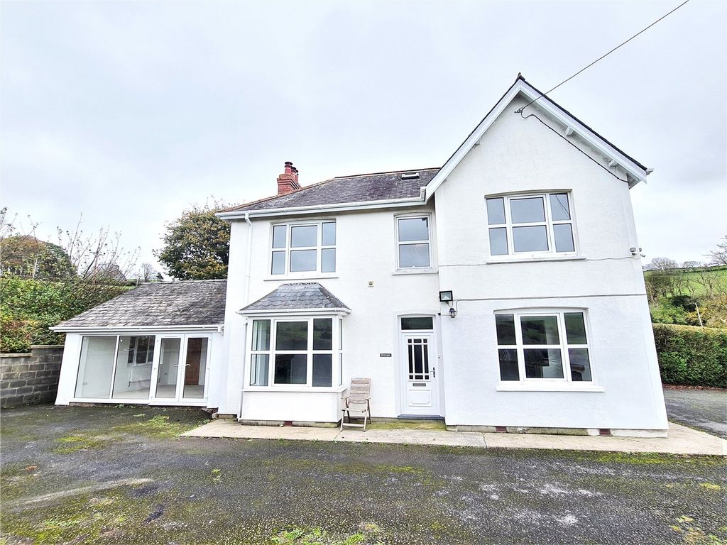 4 bed detached house for sale in Cross Street, Bow Street SY24 Zoopla