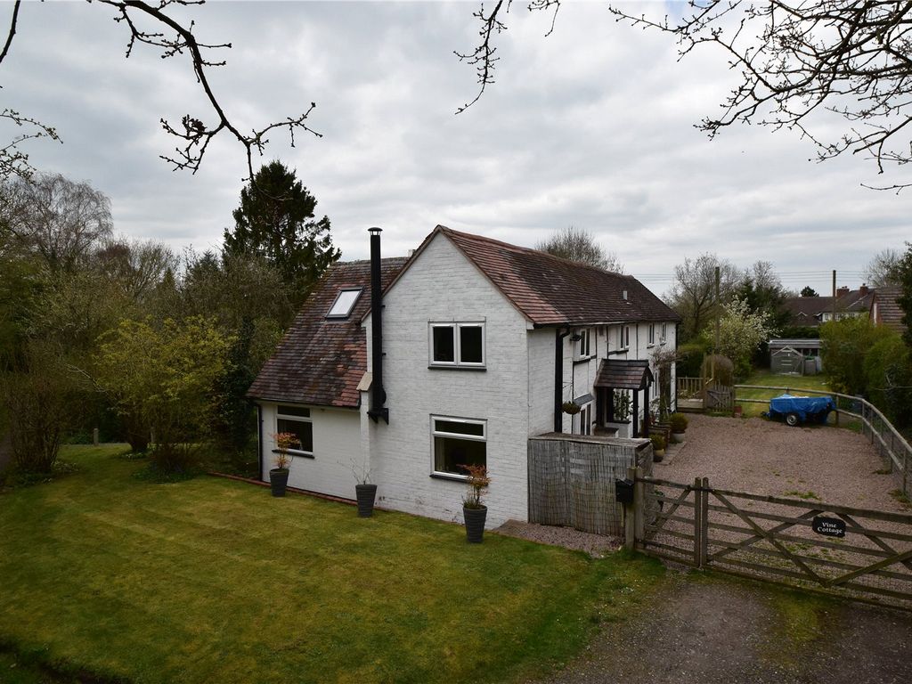 Property Details For Vine Cottage Earls Common Road Stock Green