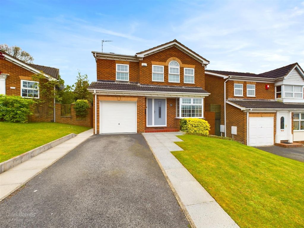 4 bed detached house for sale in Firth Close, Arnold, Nottingham NG5, £