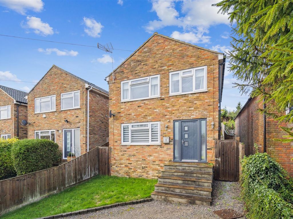 3 bed detached house for sale in Chapel Lane, High HP12 Zoopla