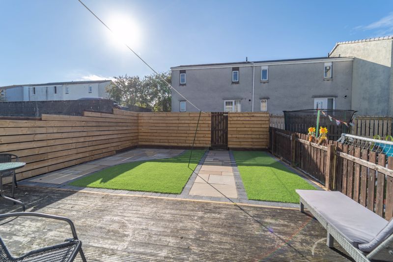 3 bed semidetached house for sale in Parkhead Gardens, West Calder