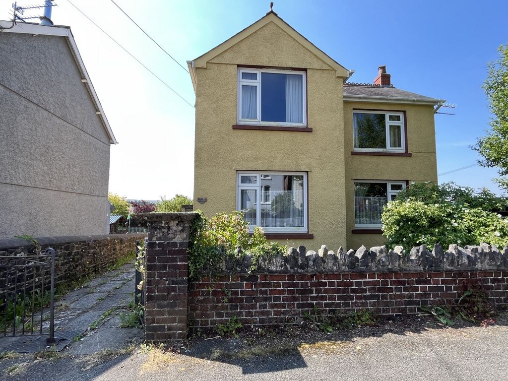 3 bed detached house for sale in Llandeilo Road, Upper Brynamman