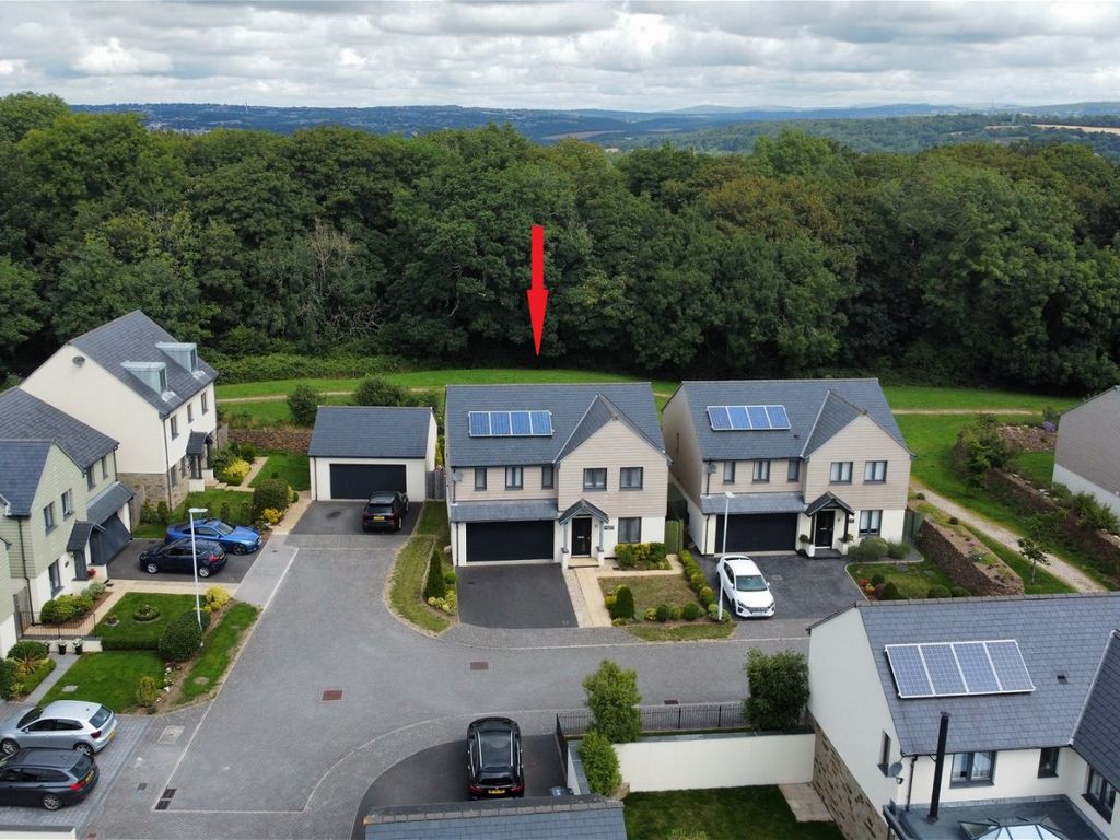 5 bed detached house for sale in Lord Morley Way, Elburton, Plymouth