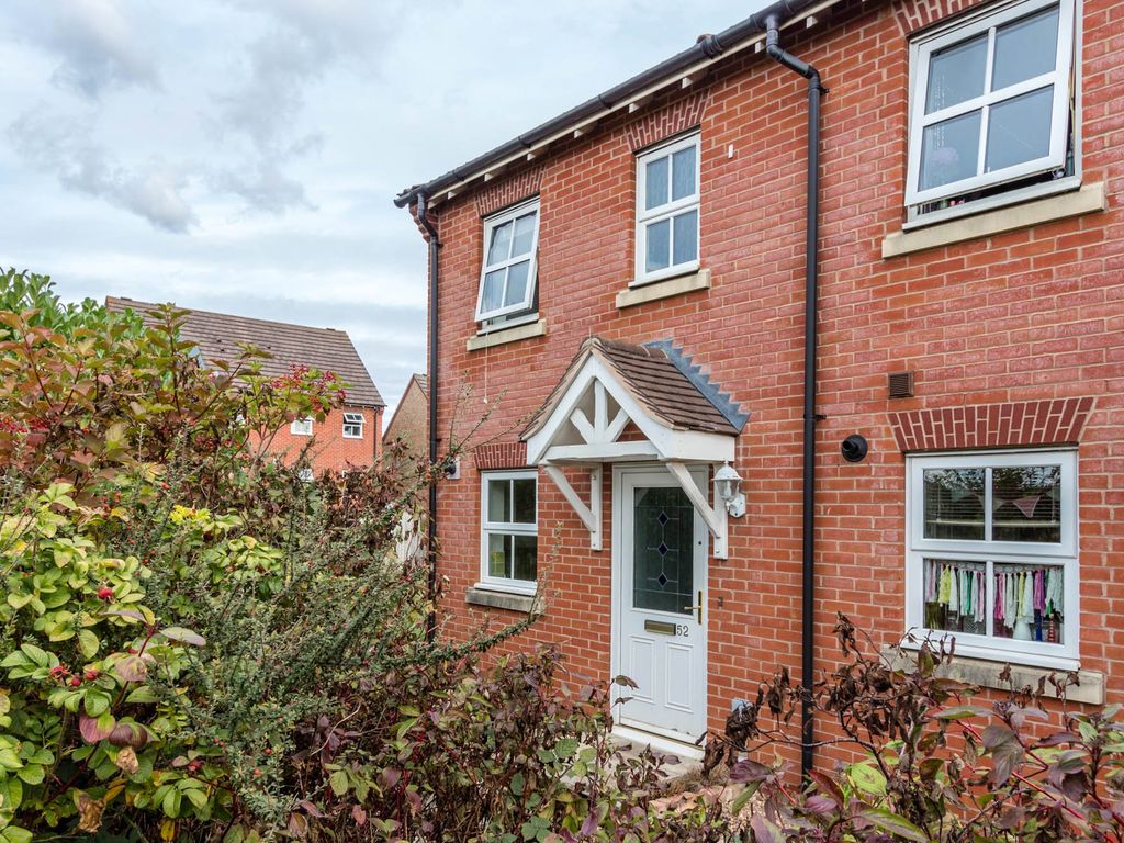 2 bed end terrace house to rent in Spencer Road, Wellingborough NN8