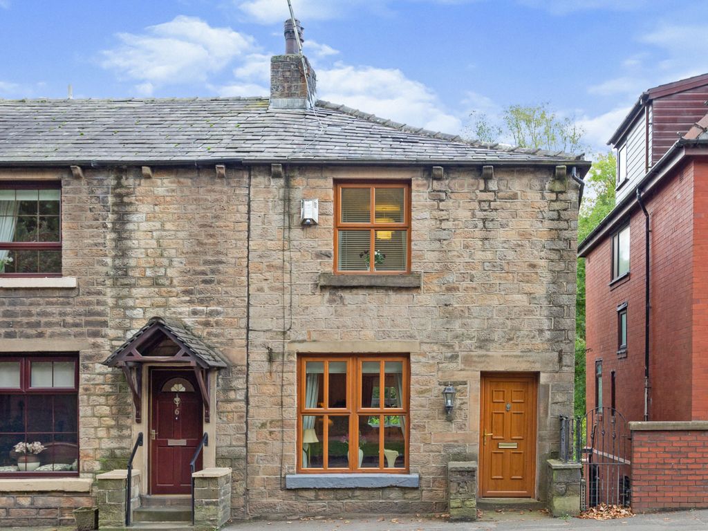 2 bed end terrace house for sale in High Street, Uppermill, Saddleworth