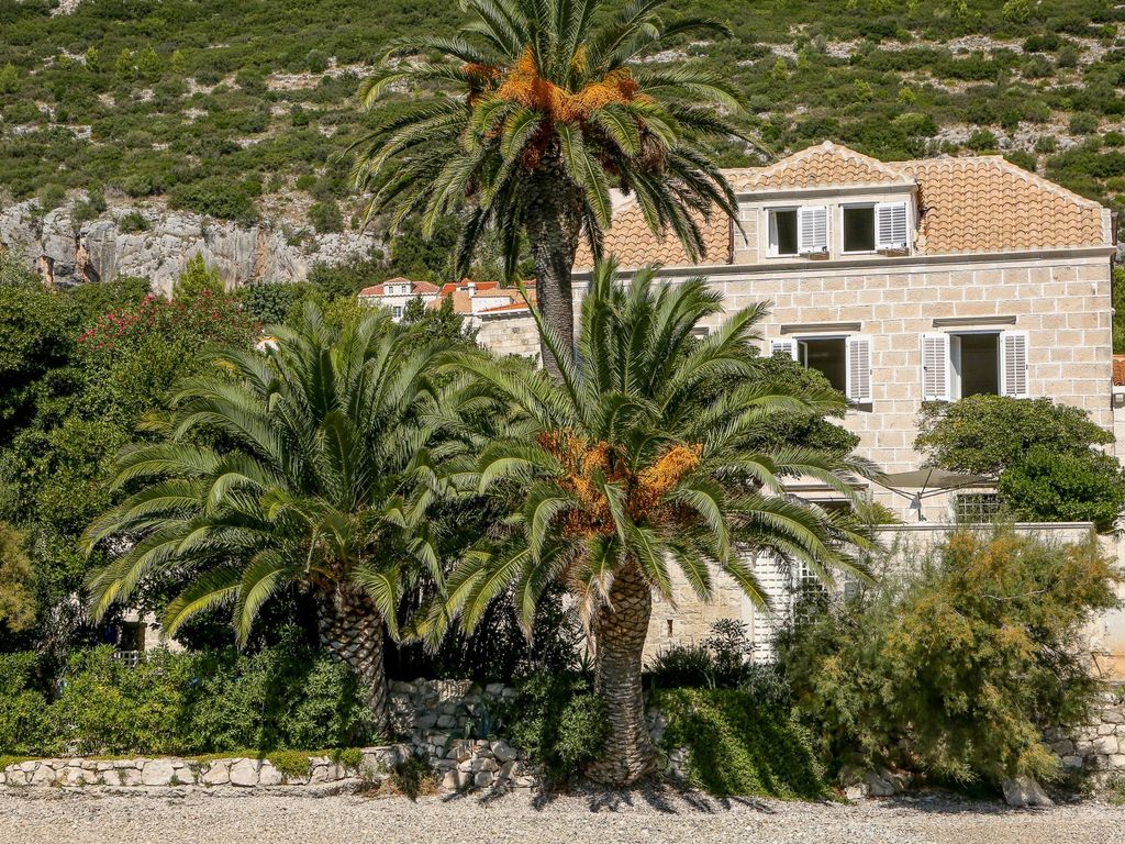 4 bed property for sale in Captains House, Waterfront Villa, Peljesac