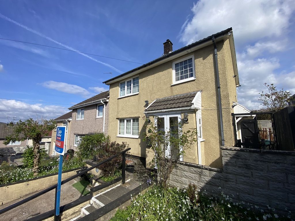 3 bed end terrace house for sale in Lon Ithon, Morriston, Swansea, City