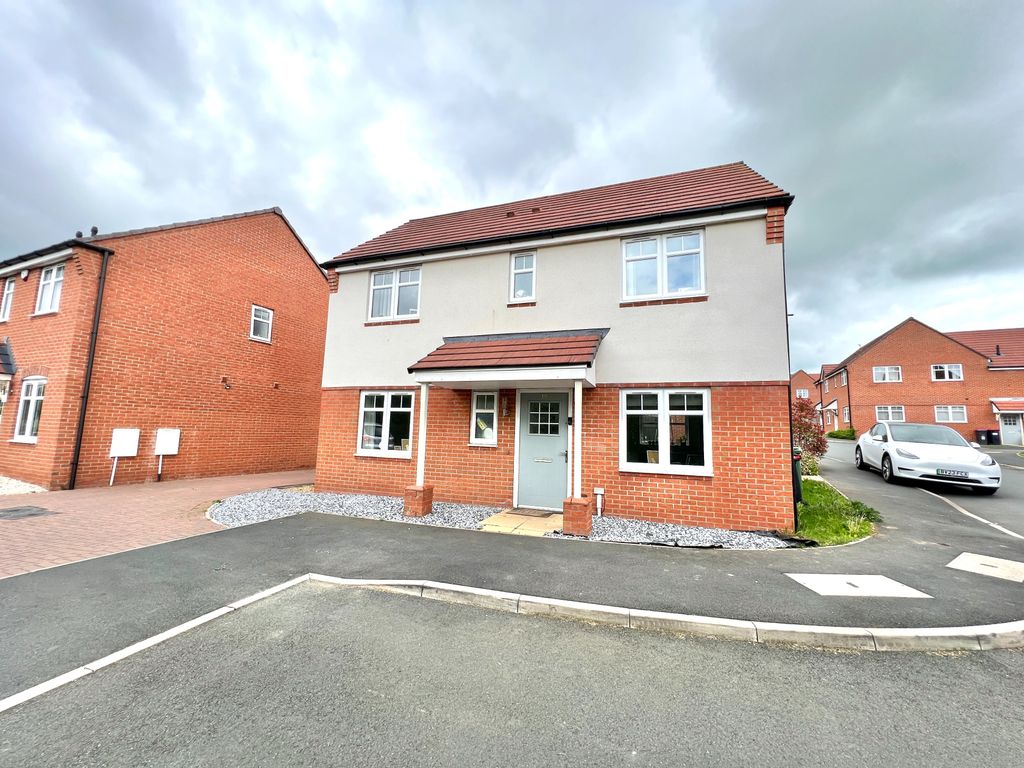 3 bed detached house for sale in St Martins Drive, Priorslee, Telford