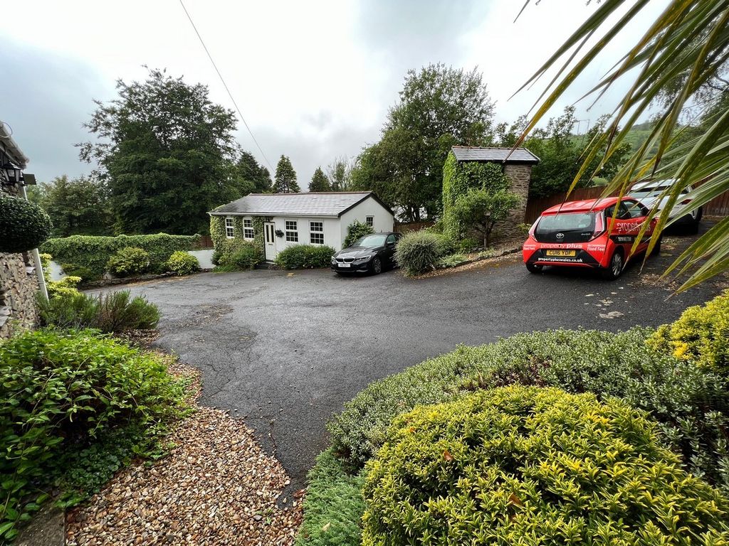 3 bed detached house for sale in Nile Road Trealaw , Tonypandy CF40