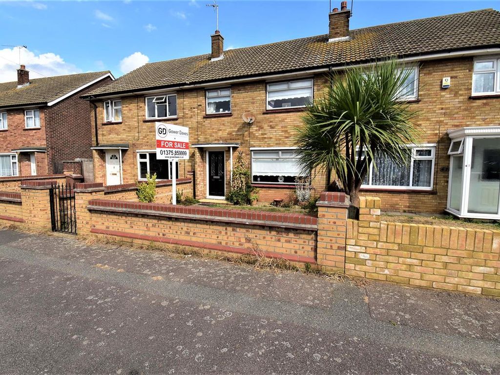 3 bed terraced house for sale in Ingleby Road, Grays RM16, £350,000