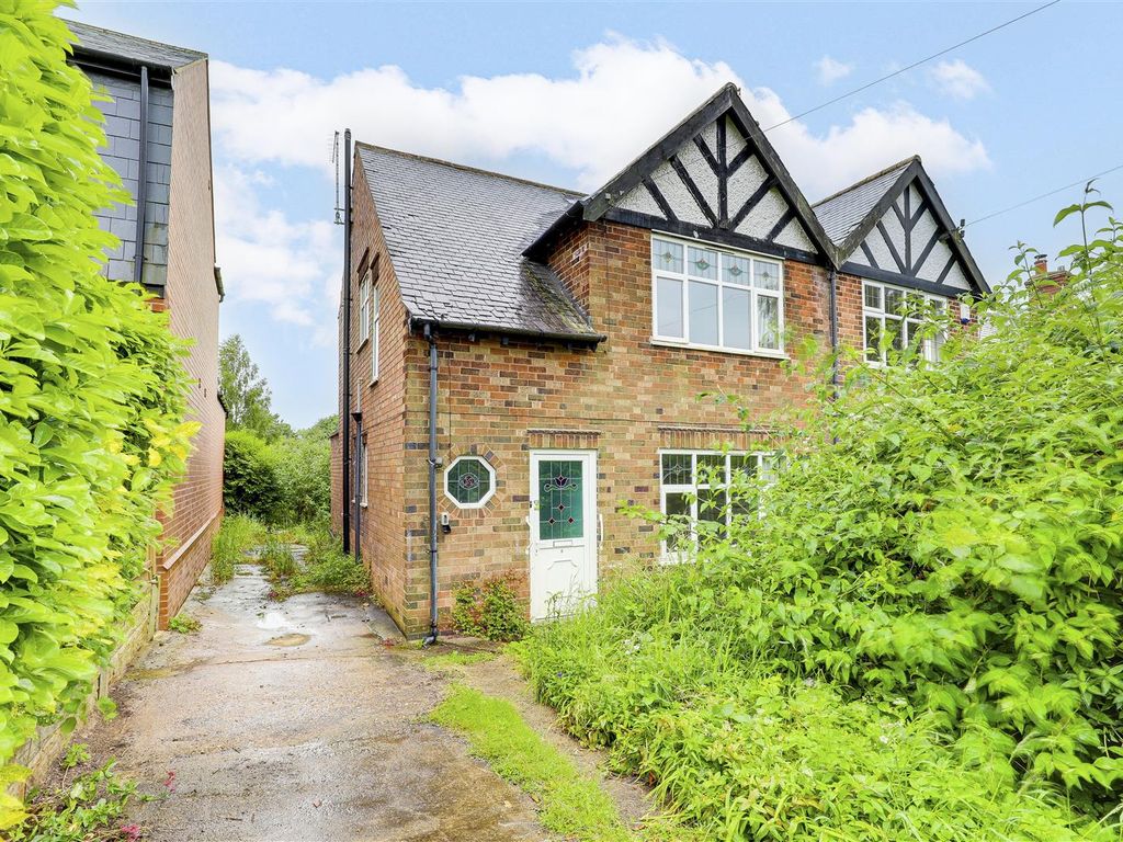 3 bed semidetached house for sale in Golf Road, RadcliffeOnTrent