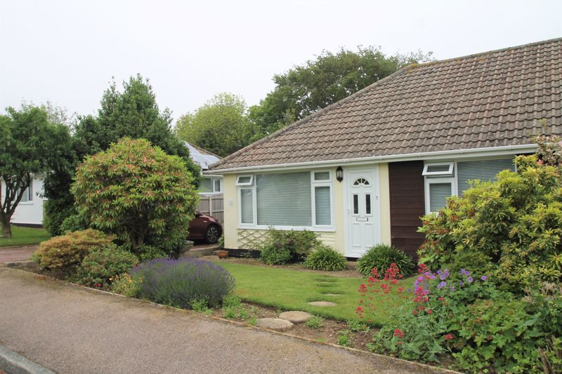 2 bed bungalow for sale in Minter Avenue, Densole, Folkestone CT18 Zoopla
