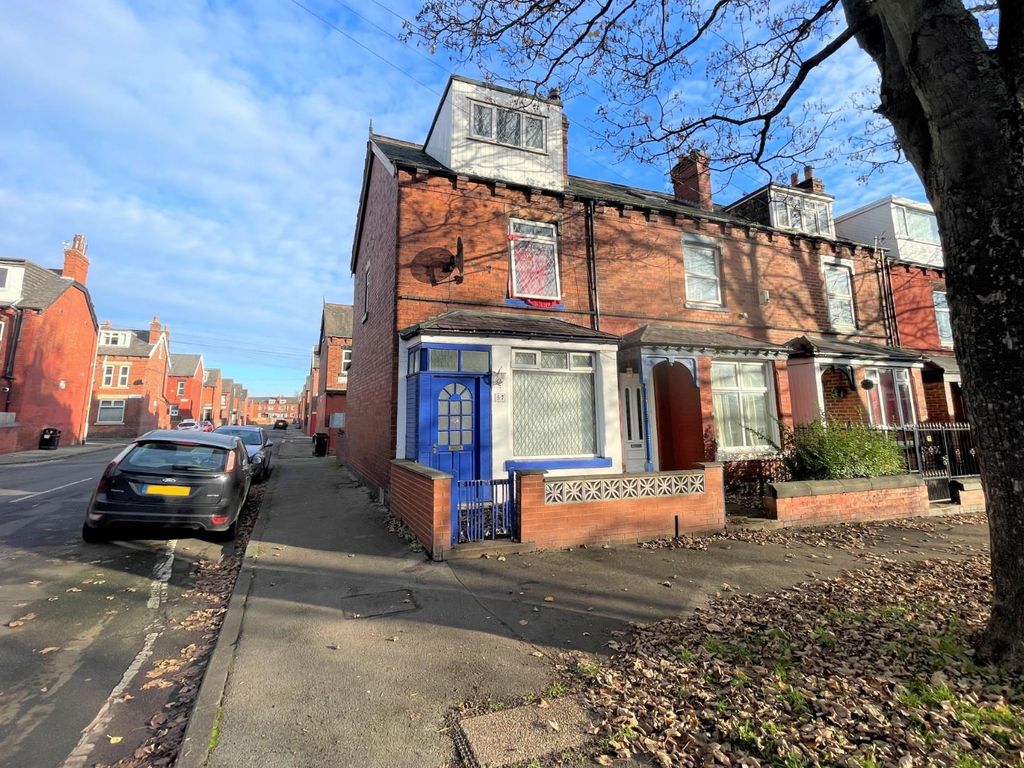 Victoria Avenue, Leeds, West Yorkshire LS9  