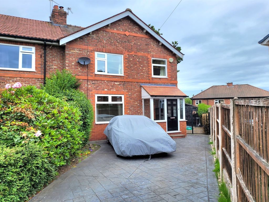 Sycamore Avenue, Altrincham WA14  