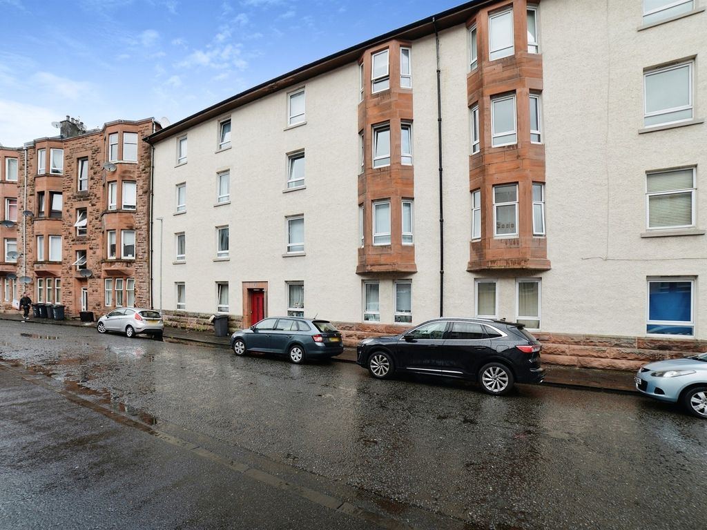 2 bed flat for sale in Highholm Street, Port Glasgow PA14 Zoopla