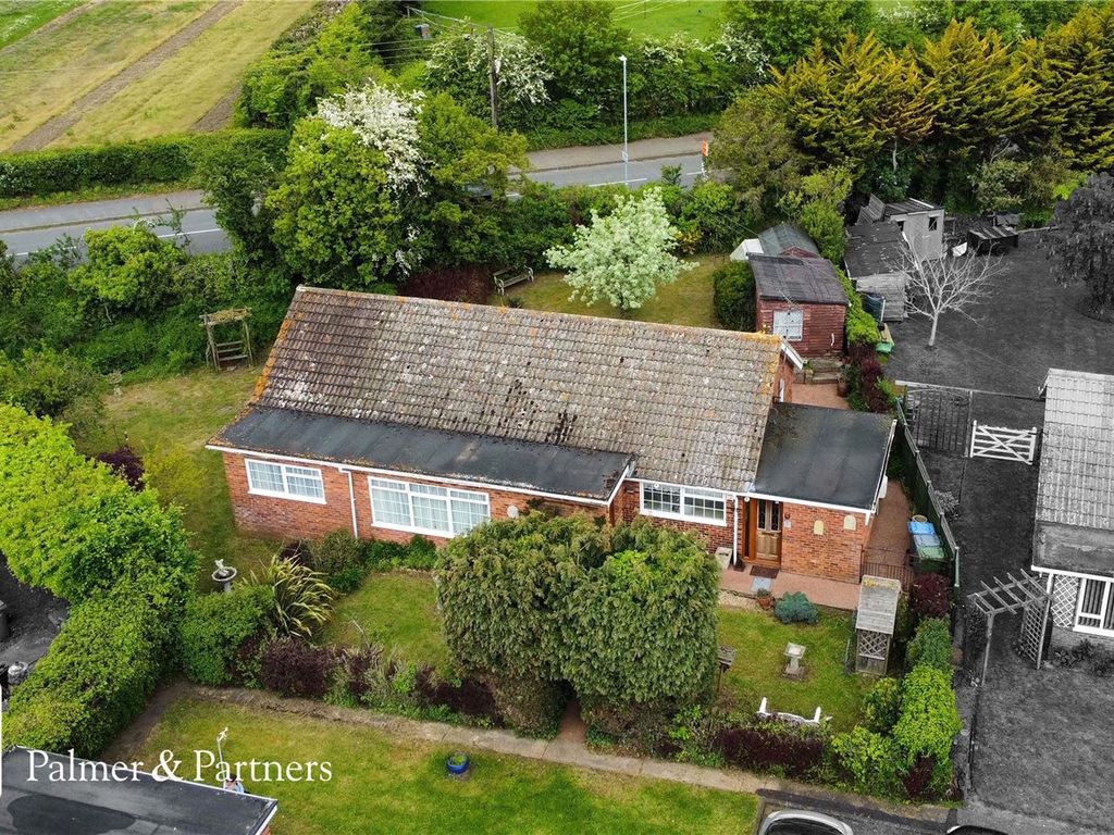 4 bed bungalow for sale in Coldfair Close, Knodishall, Saxmundham, Suffolk IP17 Zoopla