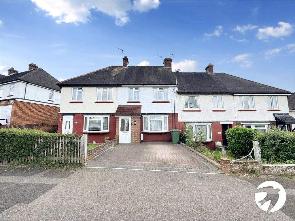 3 bed terraced house for sale in Calder Road, Maidstone, Kent ME14, £290,000 Zoopla