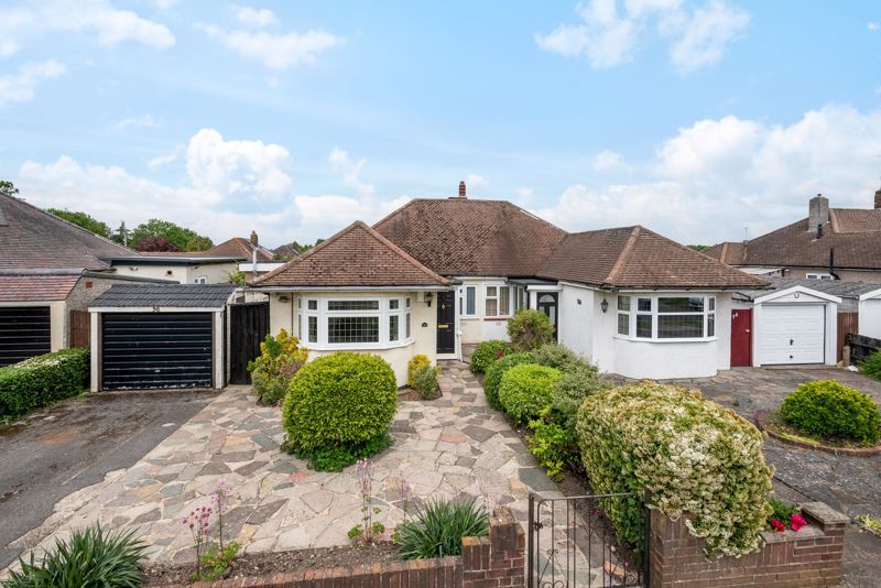 2 bed bungalow for sale in Oregon Square, Orpington BR6, £550,000 Zoopla