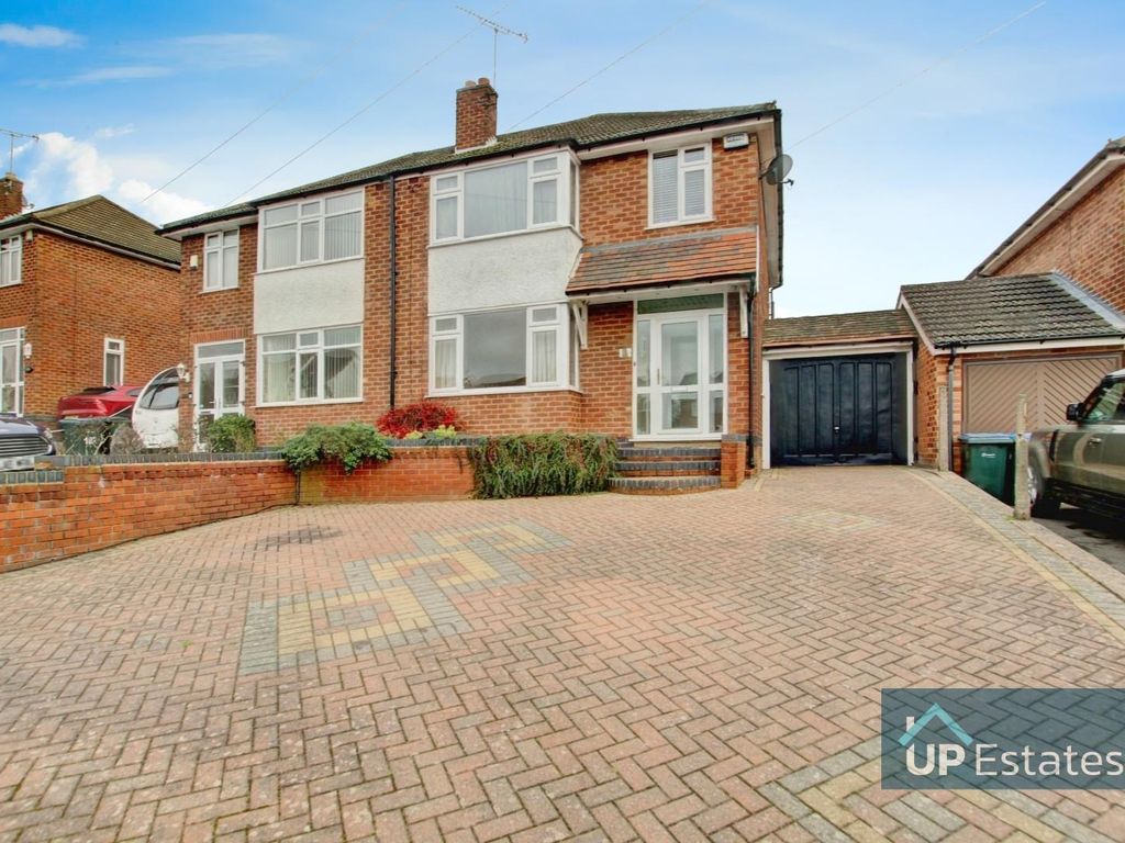 3 bed semidetached house for sale in Road South, Keresley