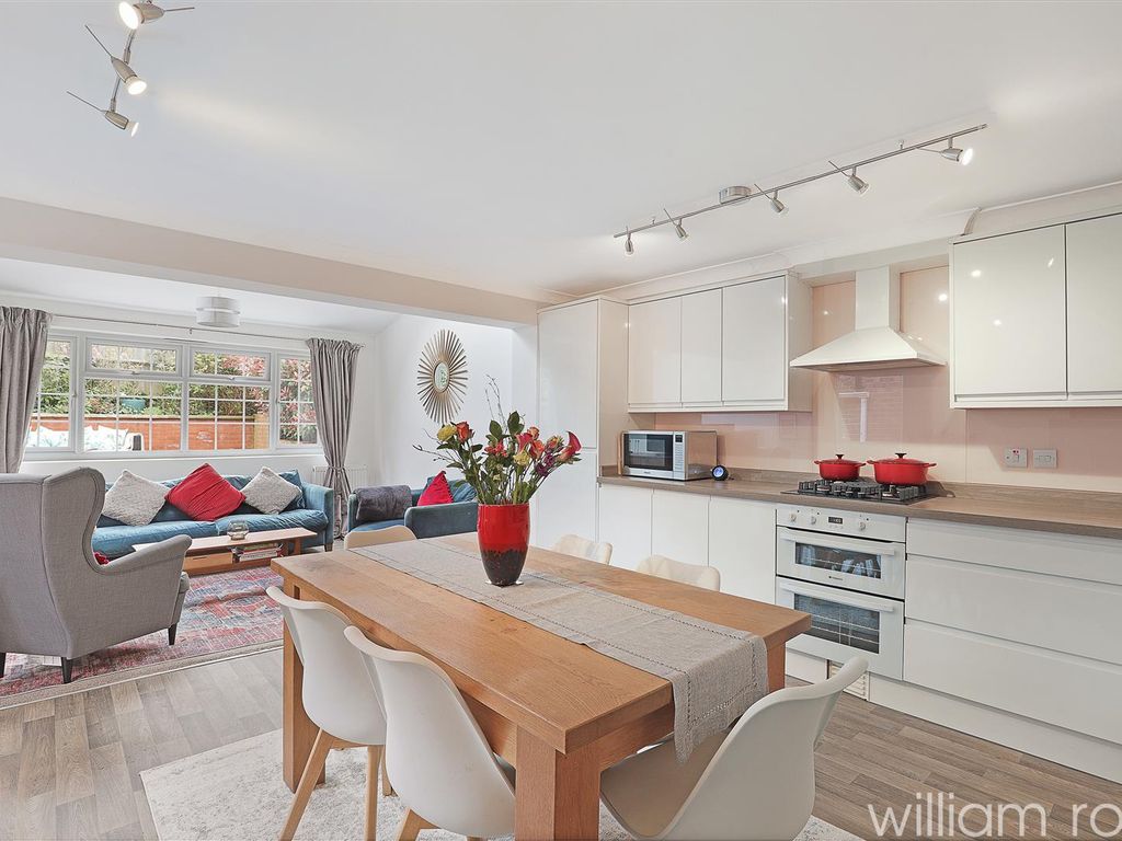 3 bed semidetached house for sale in Jacklin Green, Woodford Green IG8, £500,000 Zoopla