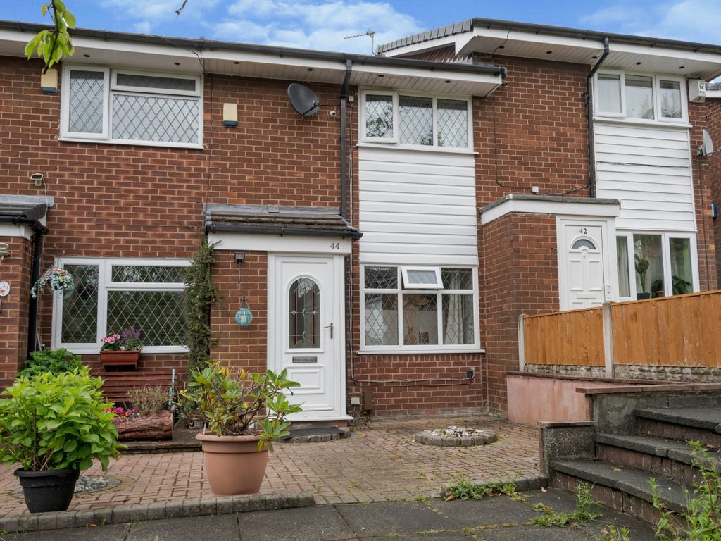 2 bed town house for sale in Solent Drive, Bolton BL3 Zoopla