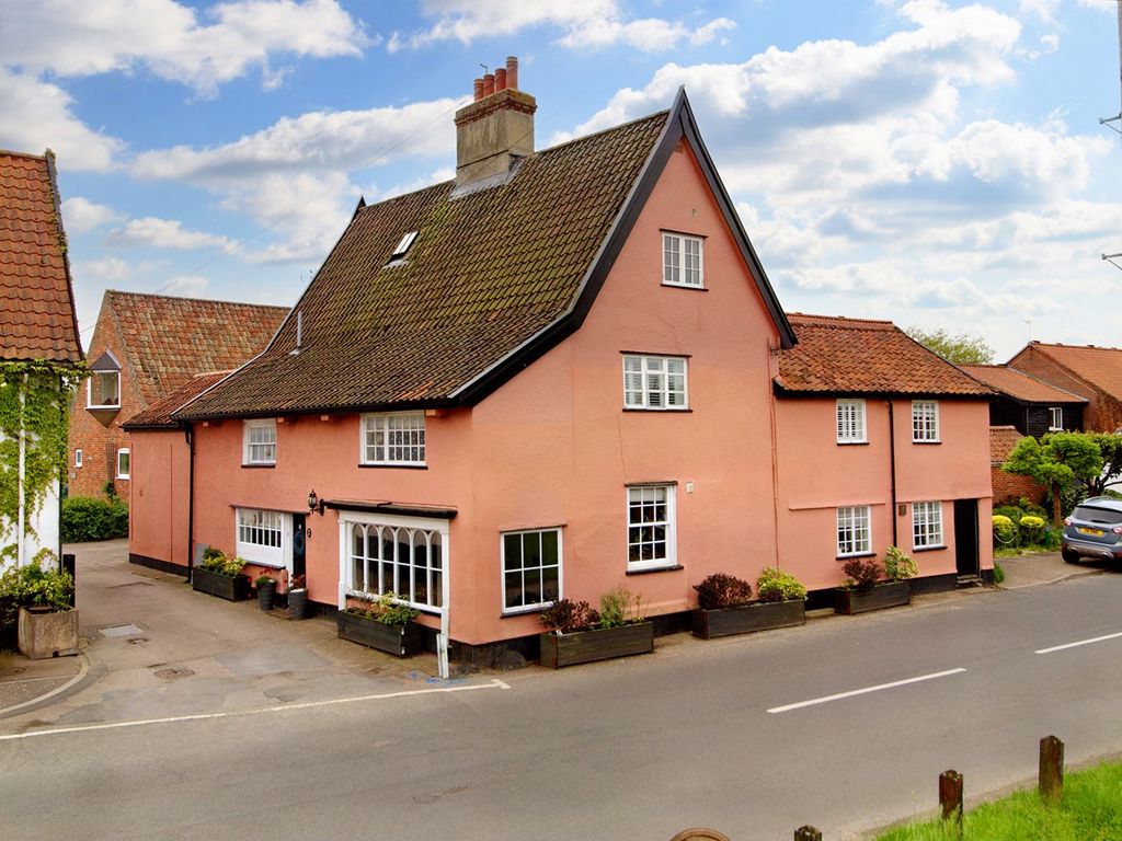 6 bed detached house for sale in Denmark Street, Diss IP22 Zoopla