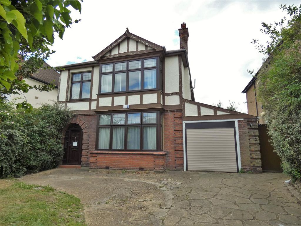 4 bed detached house for sale in Singlewell Road, Gravesend, Kent DA11