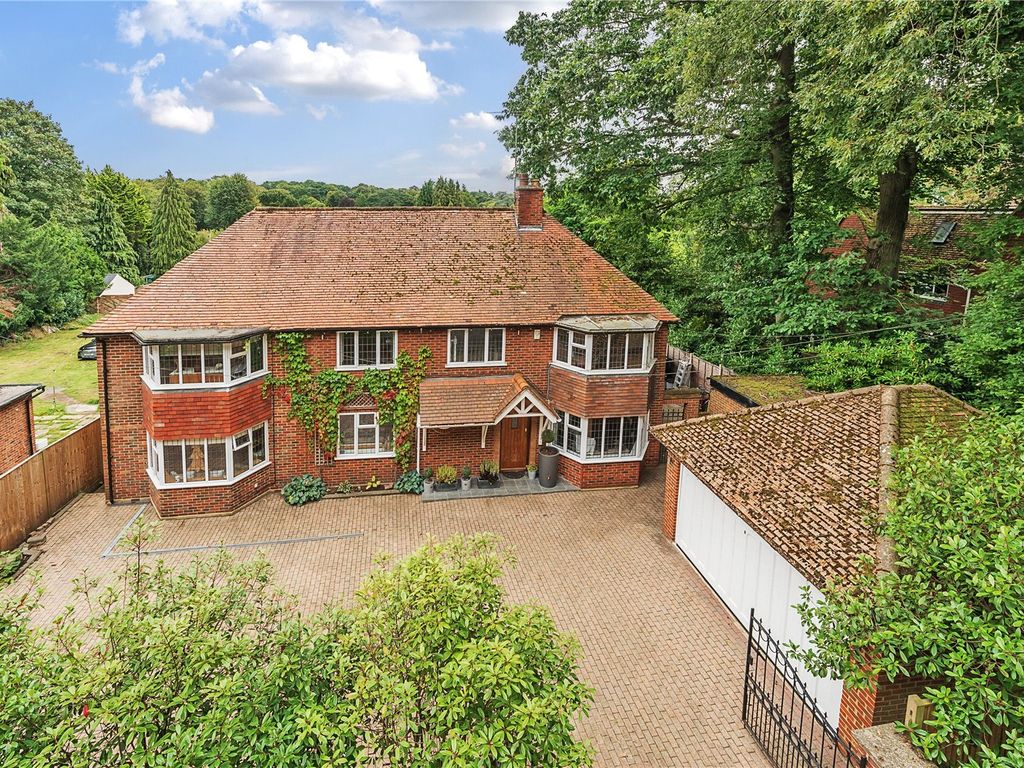 5 bed detached house for sale in London Road, Camberley, Surrey GU15, £