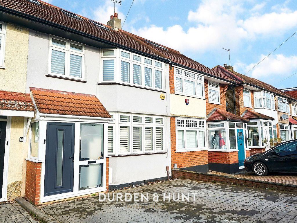 4 bed terraced house for sale in Highfield Road, Woodford Green IG8 Zoopla