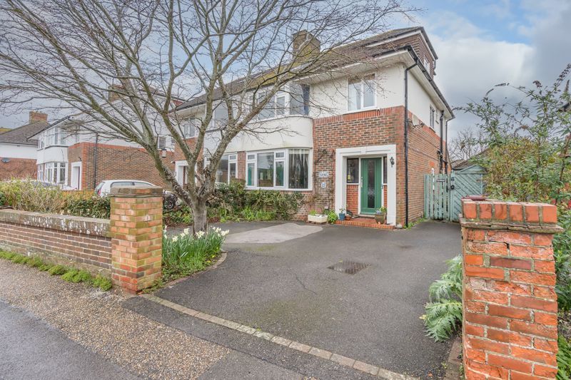 4 bed semidetached house for sale in Grosvenor Road, Chichester PO19