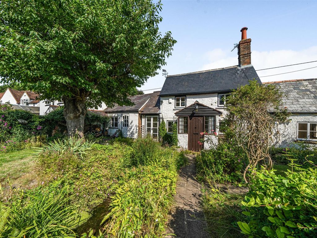 2 bed semidetached house for sale in The Goggs, Watlington OX49, £