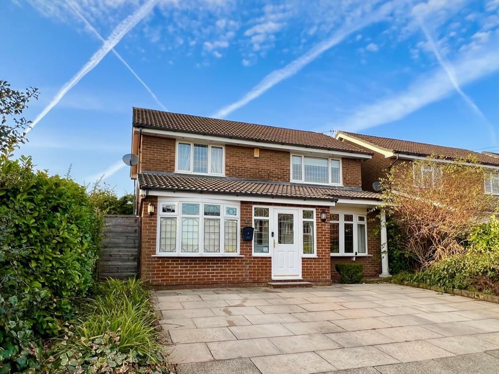 4 bed detached house to rent in Newhaven Close, Brandlesholme, Bury