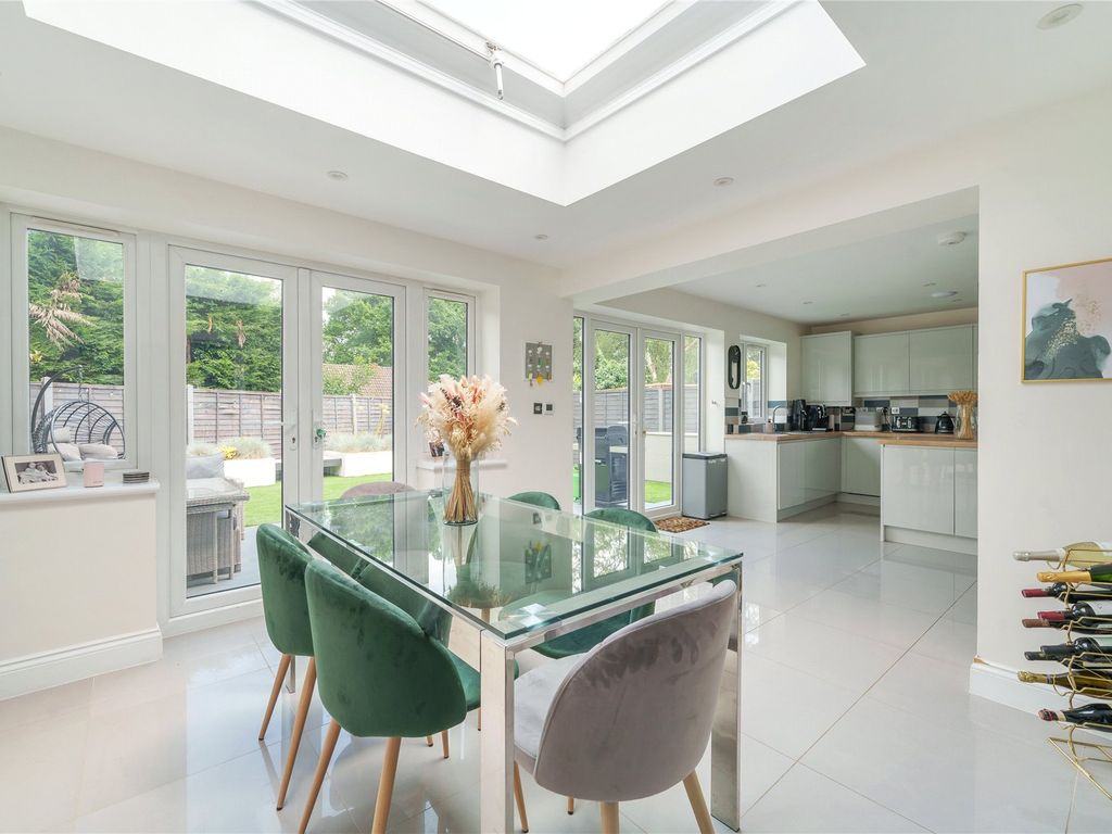 4 bed semidetached house for sale in Chobham, Woking, Surrey GU24 Zoopla