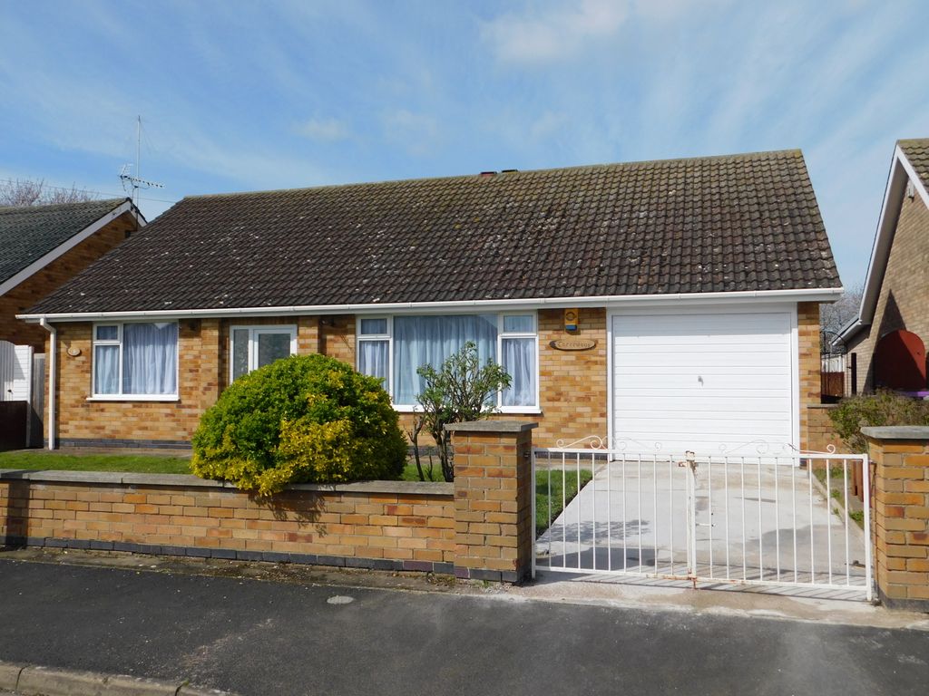 2 bed detached bungalow for sale in Gayton Close, Skegness PE25 Zoopla