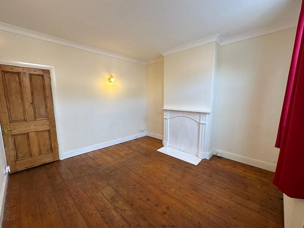 2 bed terraced house to rent in Dockin Hill Road, Wheatley, Doncaster