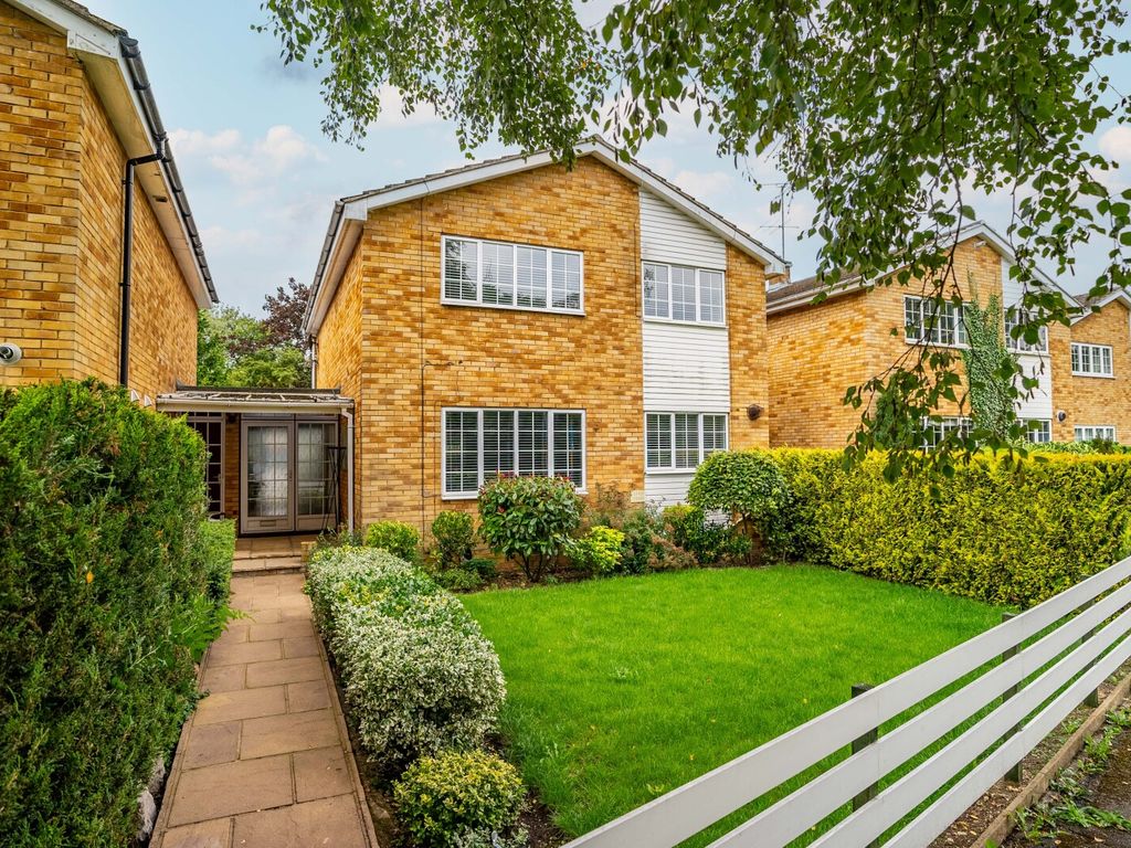 4 bed detached house for sale in Corinium Gate, St. Albans, Hertfordshire AL3, £800,000 Zoopla