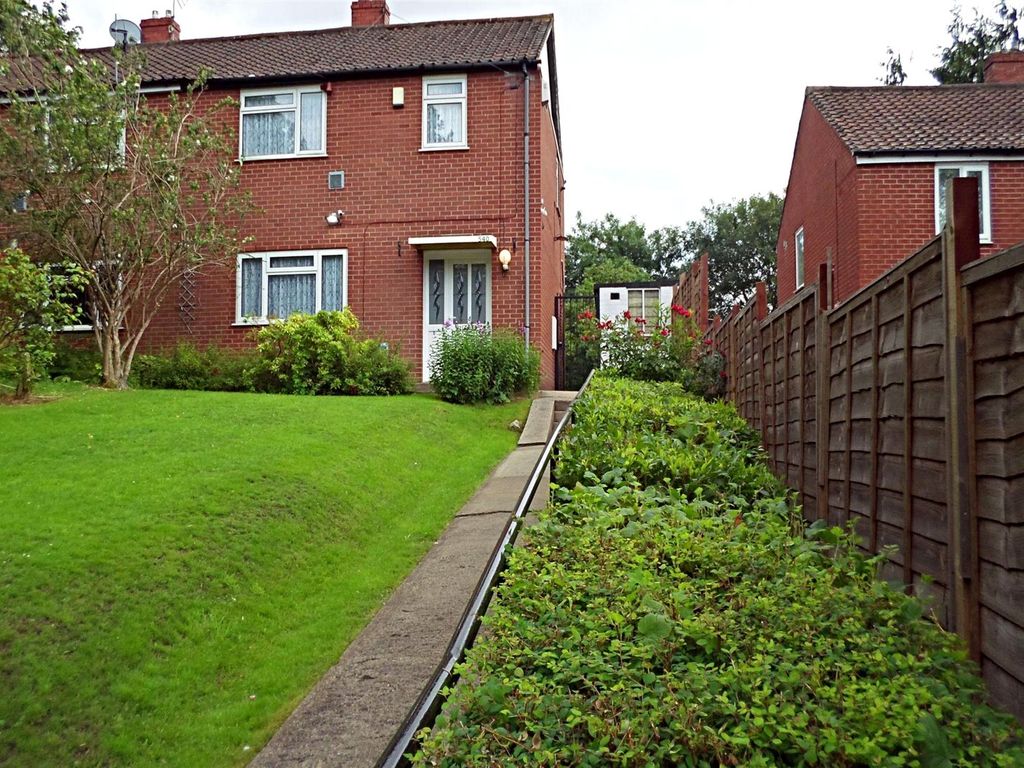 3 bed semidetached house for sale in York Road, Leeds LS14 Zoopla