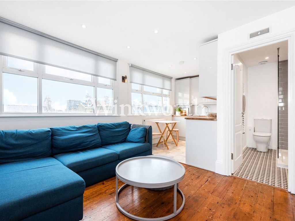1 bed flat for sale in Blackstock Road, London N4, £350,000 Zoopla