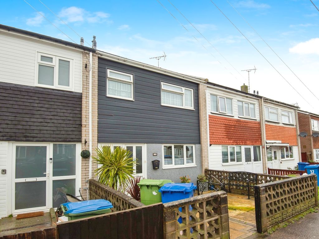 3 bed terraced house for sale in Dumergue Avenue, Queenborough, Kent ME11, £240,000 Zoopla