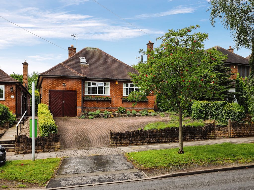 3 bed bungalow for sale in Thoresby Road, Bramcote, Nottingham