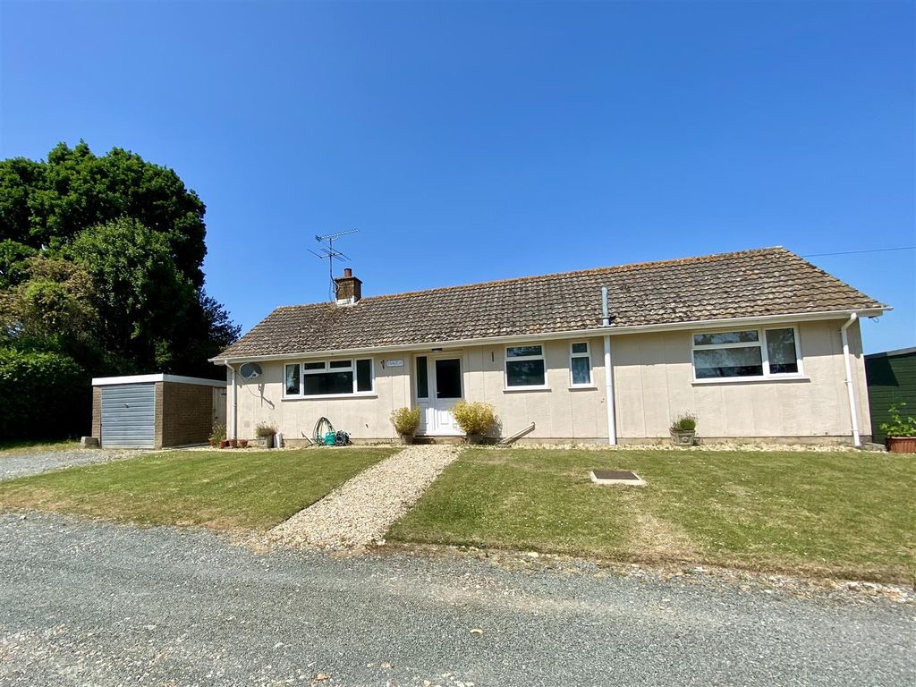 3 bed detached bungalow to rent in Tincleton, Dorchester DT2 Zoopla