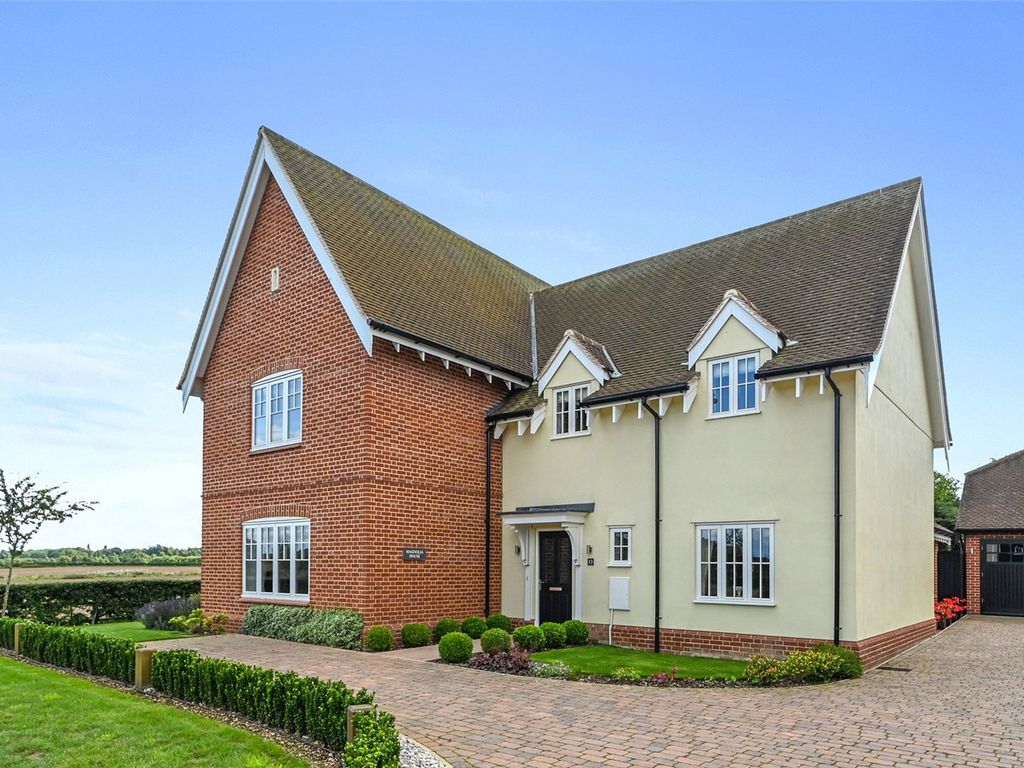 4 bed country house for sale in Saunders Field, Dedham, Colchester CO7