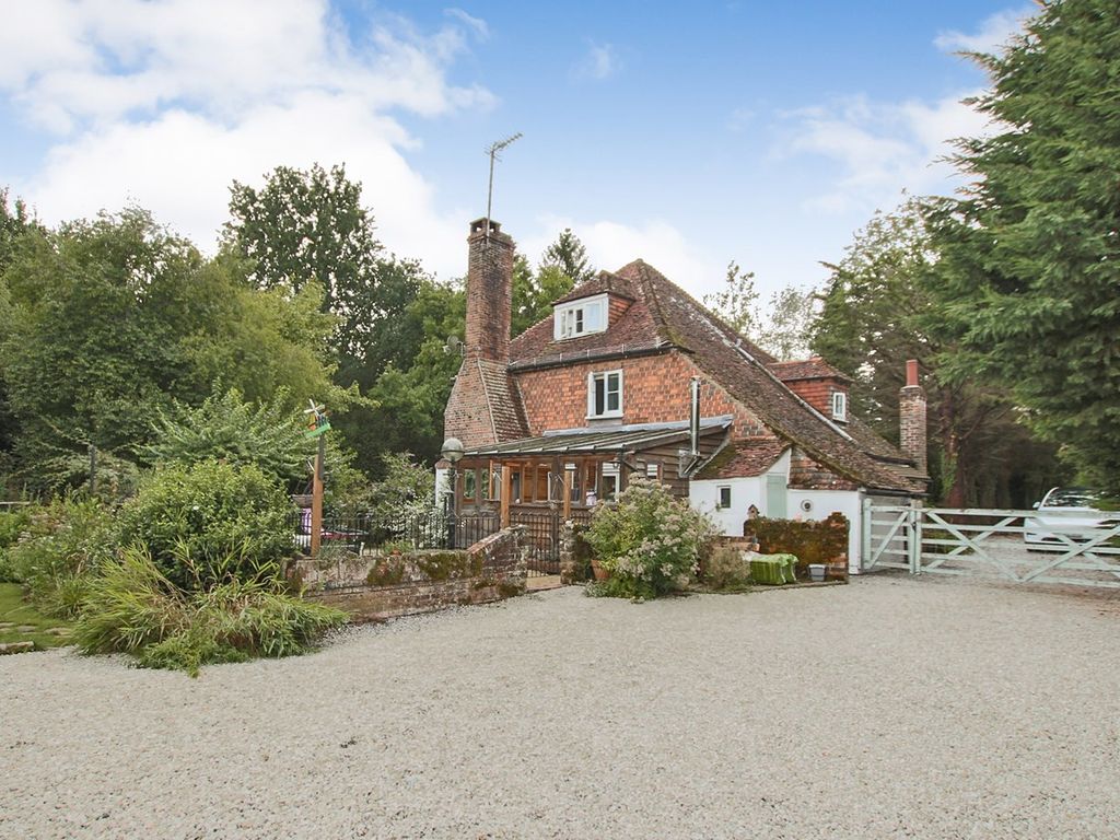 5 bed detached house for sale in Eastbourne Road, Newchapel, Lingfield