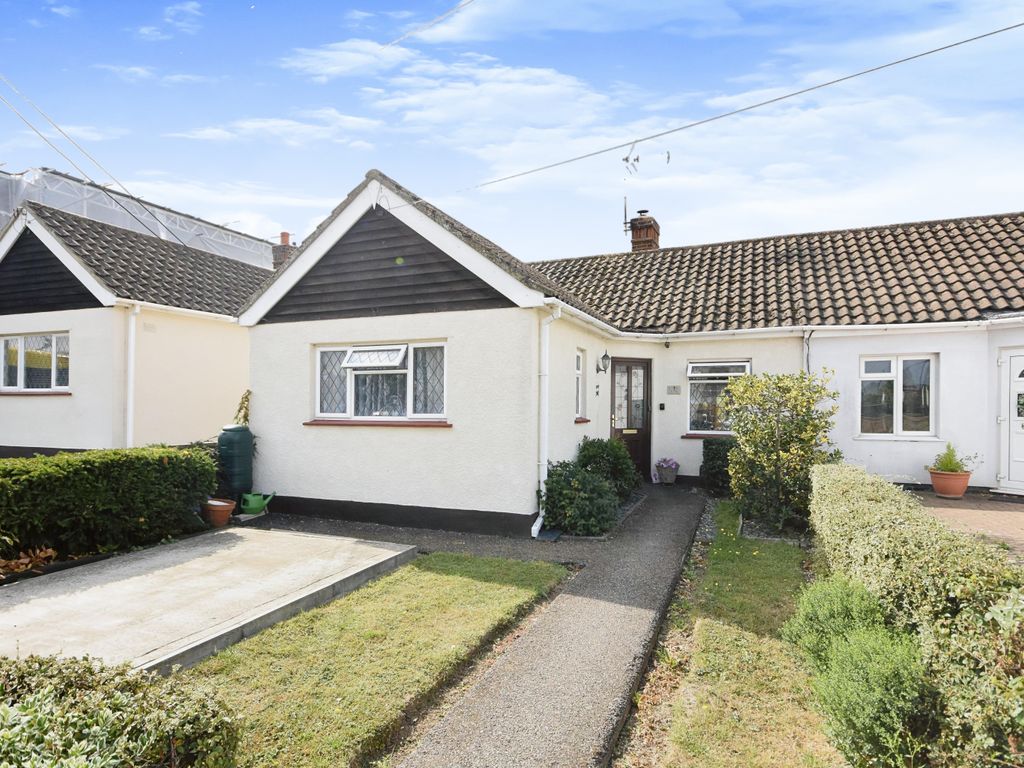 2 bed bungalow for sale in Philbrick Crescent, Rayleigh, Essex SS6 Zoopla
