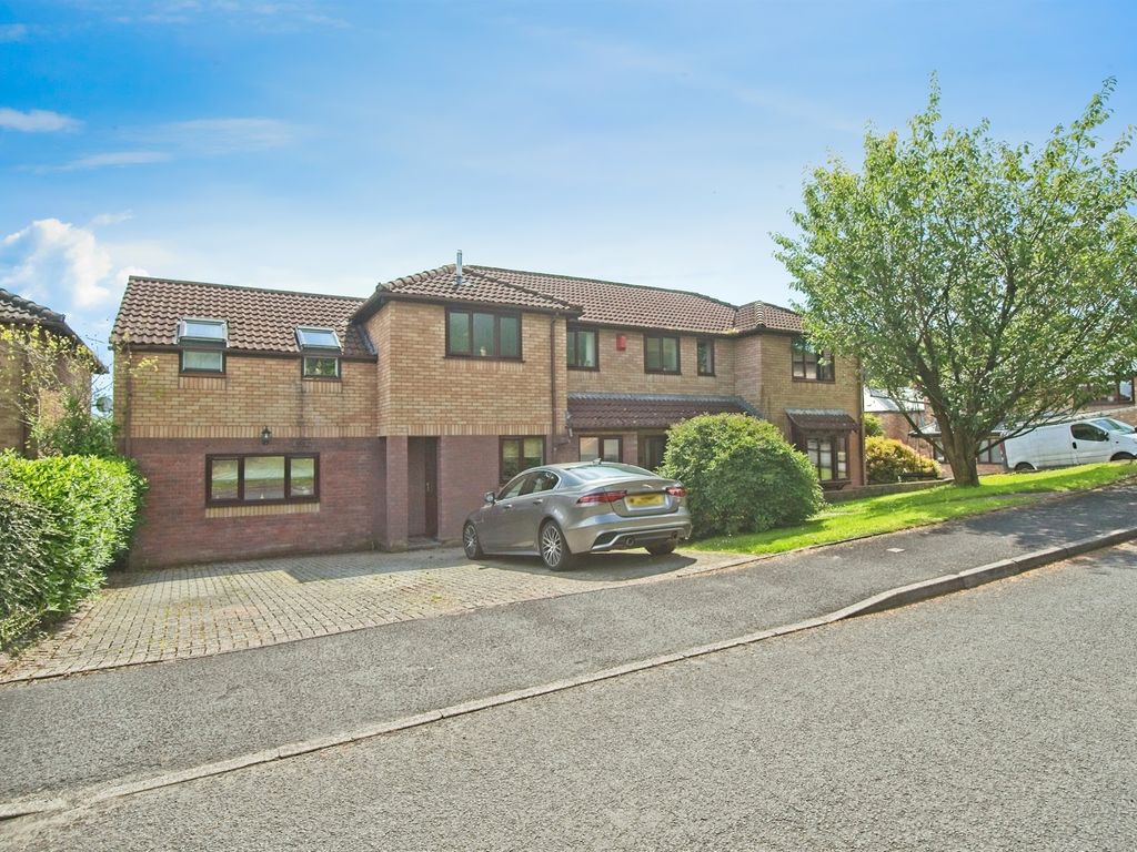 5 bed detached house for sale in Glan Creigiau, Groesfaen, Pontyclun