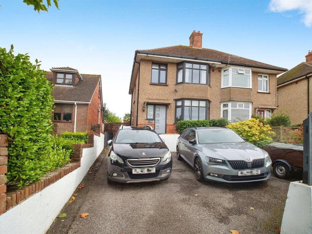 3 Bed Semi Detached House For Sale In Dorchester Road Weymouth Dt3 £