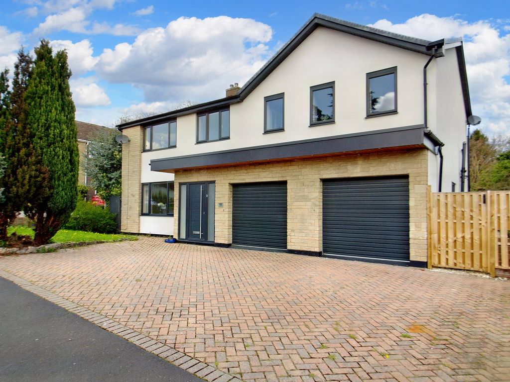 5 bed detached house for sale in Lumley Drive, Tickhill, Doncaster DN11