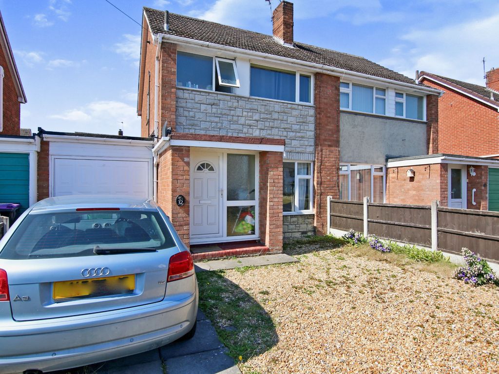 3 bed semidetached house for sale in Reabrook Avenue, Shrewsbury SY3