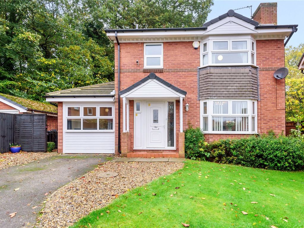 Kestrel Close, Leeds, West Yorkshire LS17